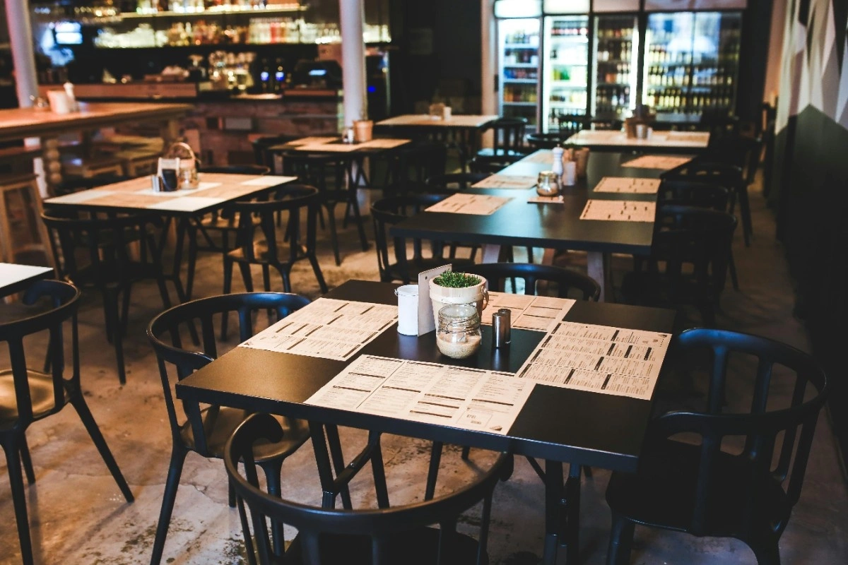 Best Restaurants and Dining Experiences in Page Near VRBO Specialist Rentals